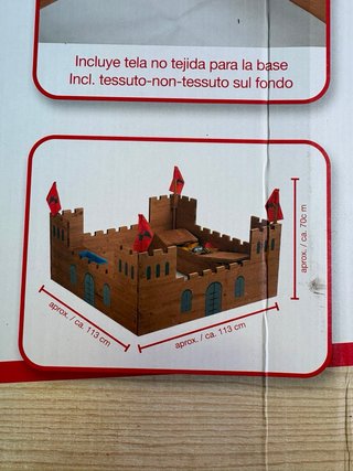 Playtive  Cajón de Arena Castillo de Madera