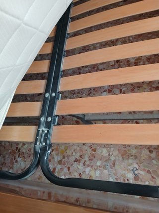Letto matrimoniale in legno