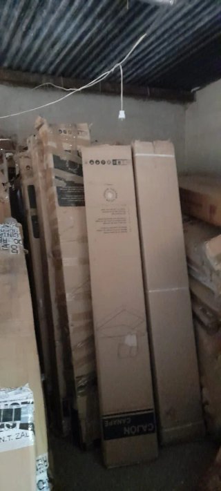 Se vende lote de armarios canapés etc