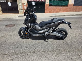 HONDA XADV 750 CAMBIO POR TMAX 560