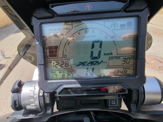 HONDA XADV 750 CAMBIO POR TMAX 560