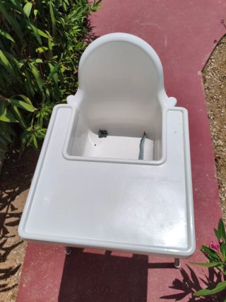 Trona IKEA Antilop con bandeja y arnés