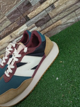 New Balance Scarpe Uomo Marrone/Blu