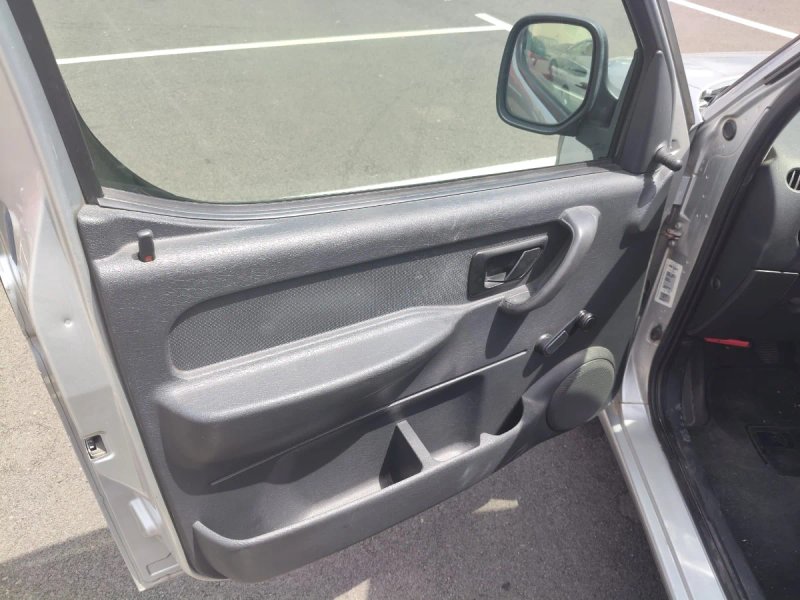 Citroën Berlingo 2008, foto 9