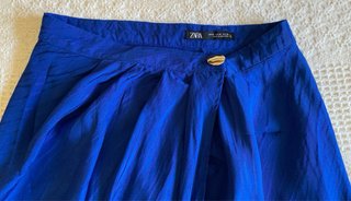 Falda Zara Asimétrica Satén Azul Talla XS