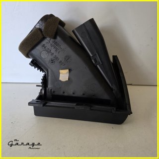 Bocchetta A/C SX BMW SERIE 3 330 Cd E46 4° 04/05