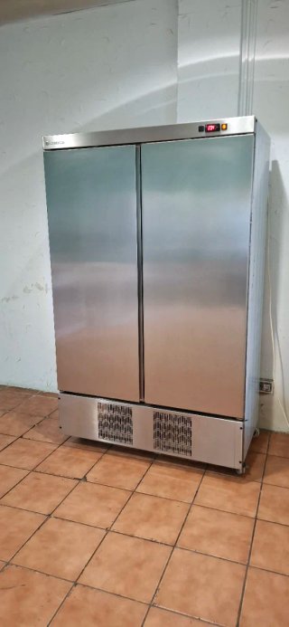 Nevera Industrial Coreco Doble Puerta