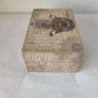 Caja decorativa Hamsa