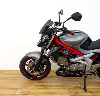SUZUKI Gladius 650 ABS   (2010-2016) 2015