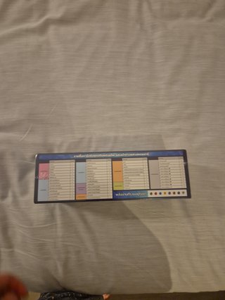 Caja Pokémon TCG Tailandesa
