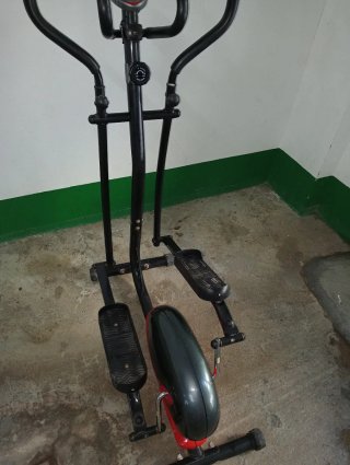 Bicicleta Elíptica Negra