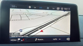 Peugeot 3008 BlueHDI 130 S&S Allure 96 kW (130 CV)
