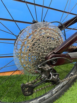 Bicicleta BH Eléctrica Full Suspension