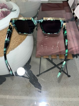 Gafas de sol nuevas