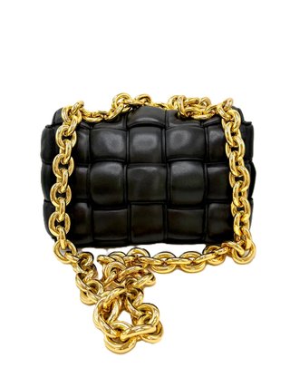Bolso Bottega Veneta Chain Cassette Negro Dorado