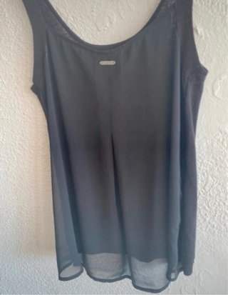 Blusa Guess Negra