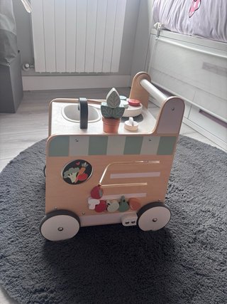 Correpasillos de madera cocina infantil