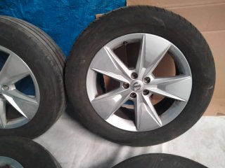 Llantas Volvo XC60 235/60/R18 - 107v