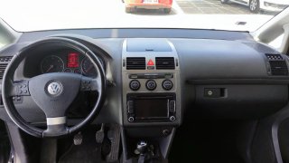 Volkswagen Touran 2010
