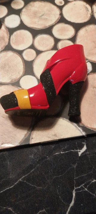 Zapato los increíbles Adorno Disney