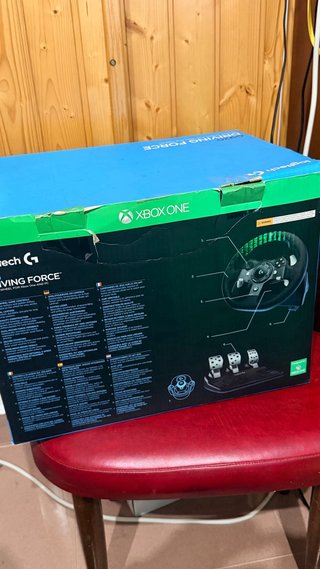 Volante Logitech G920 con Pedales y Palanca