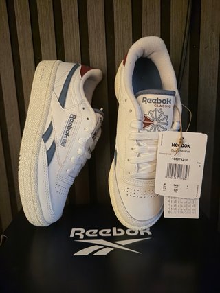 Reebok Club C Revenge Talla 34.5 Nuevas
