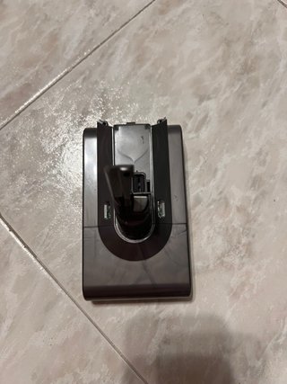 Batteria Dyson V8 non funzionante