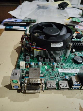 P.BASE+i5-2400+16GB RAM