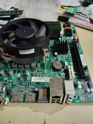 P.BASE+i5-2400+16GB RAM