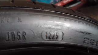 Neumáticos 225/40 R18 92Y