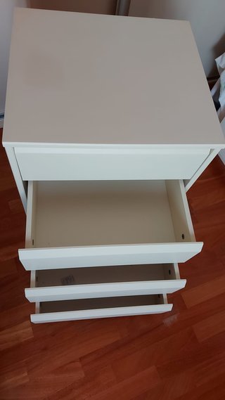 Cajonera blanca de 4 cajones