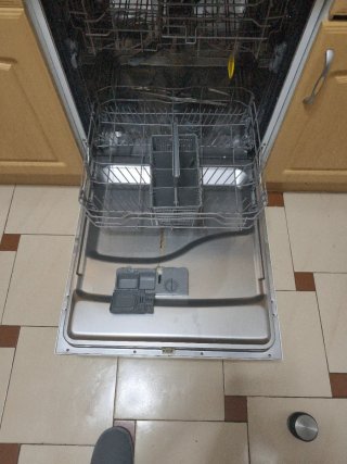 Lavavajillas Corberó CLV7600W en perfecto estado.