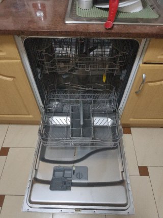 Lavavajillas Corberó CLV7600W en perfecto estado.