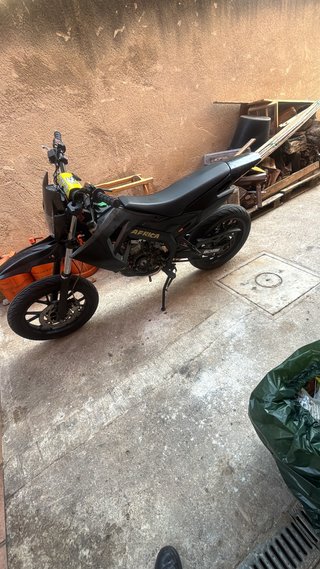 Derbi Senda Negra