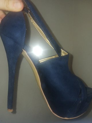 Sandalias azul tacon dorado