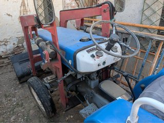 tractor pequeño Yanmar YM2000