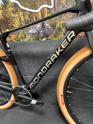 Mondraker Arid Carbon S Superblack Talla M - Nueva