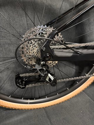 Mondraker Arid Carbon S Superblack Talla M - Nueva