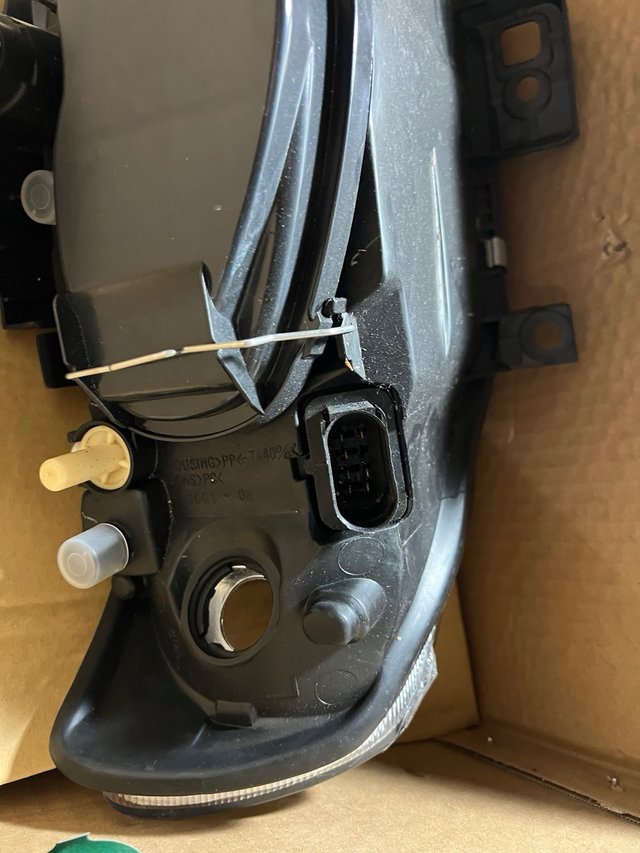 Faro Izquierdo Seat Ibiza Cordoba 6K1 (99-02)