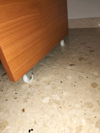 Mesa escritorio con ruedas