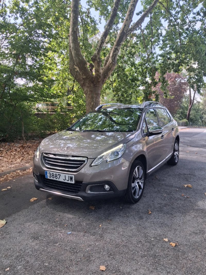 Peugeot 2008 2015 - foto 1
