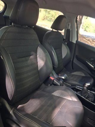 Peugeot 2008 2015