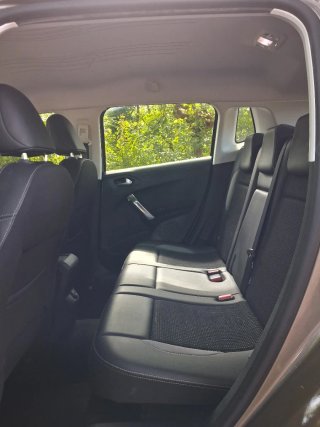 Peugeot 2008 2015