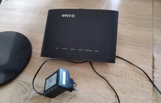 Router Wi-Fi D-Link con alimentatore