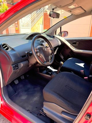 Toyota Yaris 2008 1.3i 87cv etiqueta C.