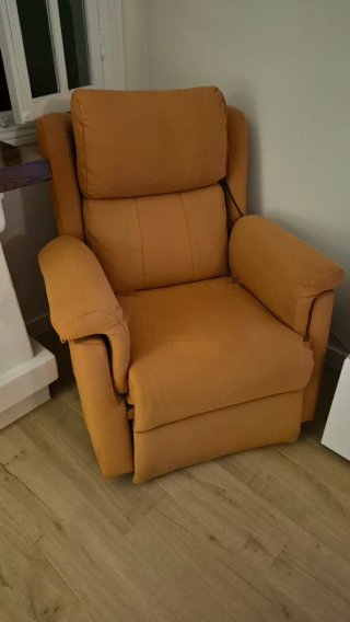 Sillón reclinable eléctrico naranja