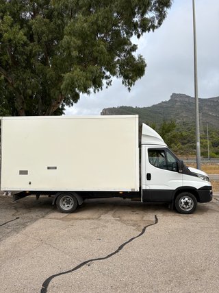 Caja Iveco Daily