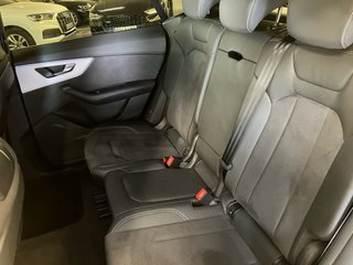 Audi Q8 2025