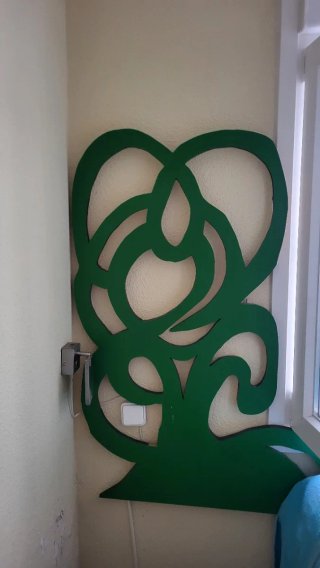 Cabecero de madera hecho a mano. Consultar.