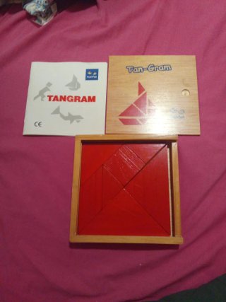 Tangram de madera Miniland